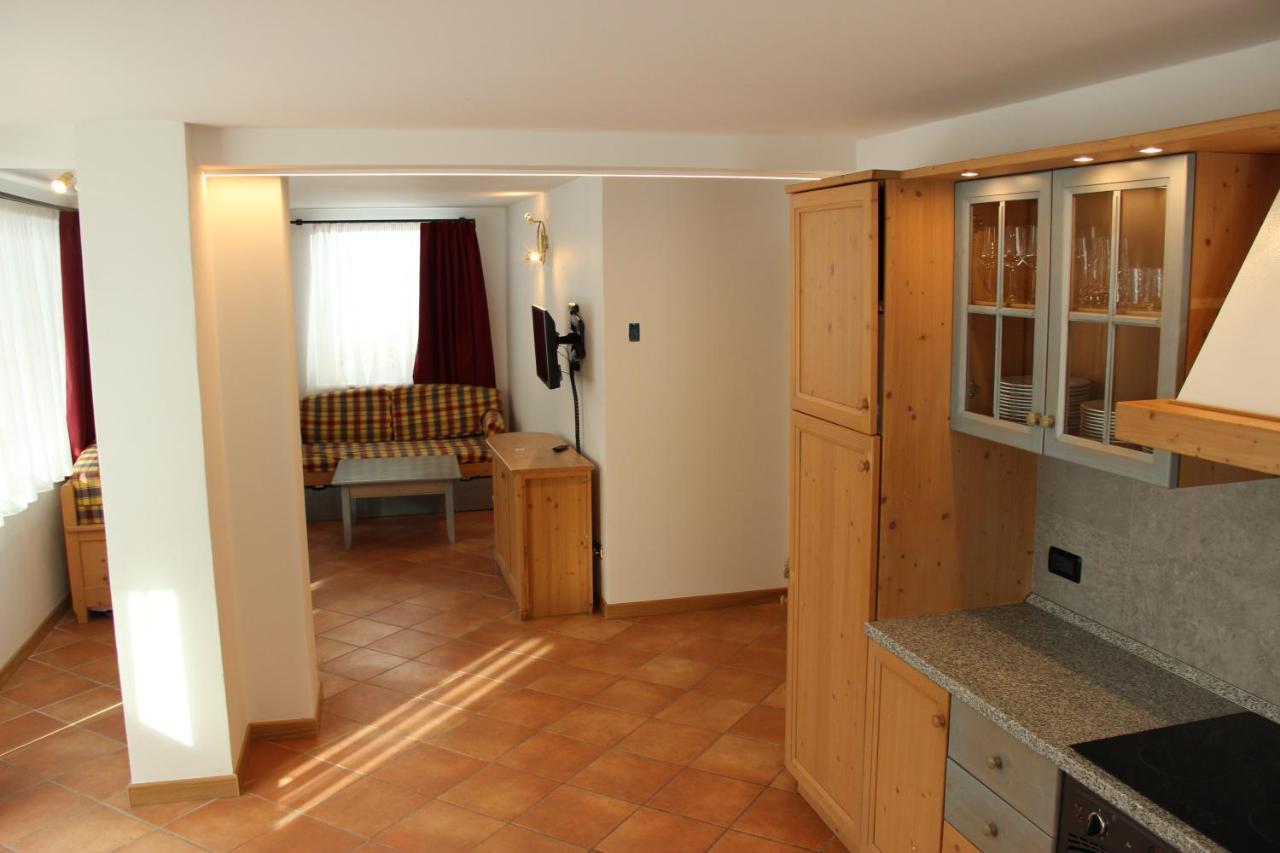 Cesa Sot Bosch Appartement Canazei Buitenkant foto