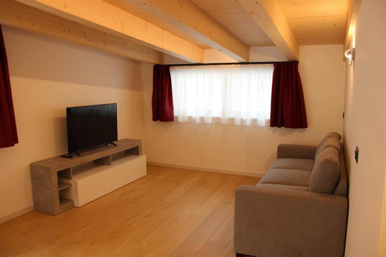 Cesa Sot Bosch Appartement Canazei Buitenkant foto